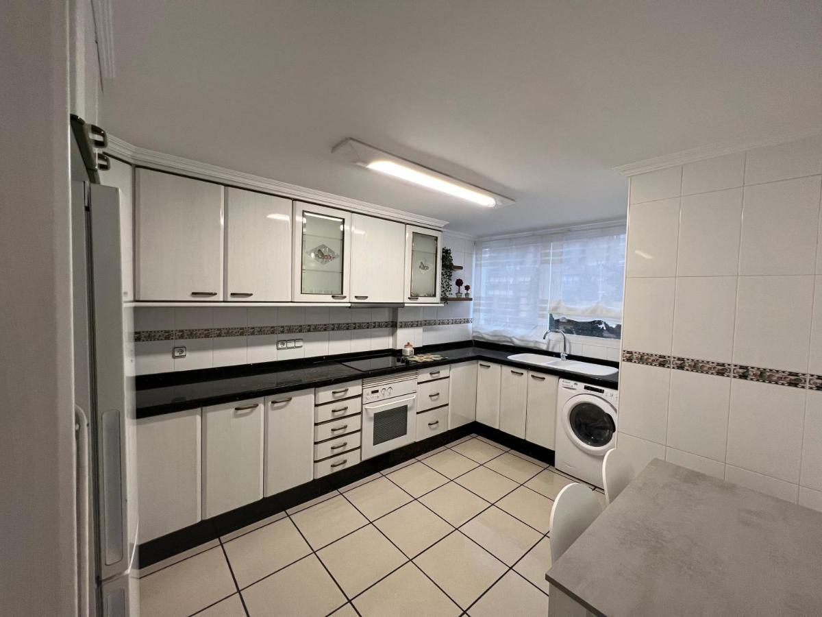 Apartamentos Ilice A 1 Minuto De La Playa De Benidorm Esterno foto